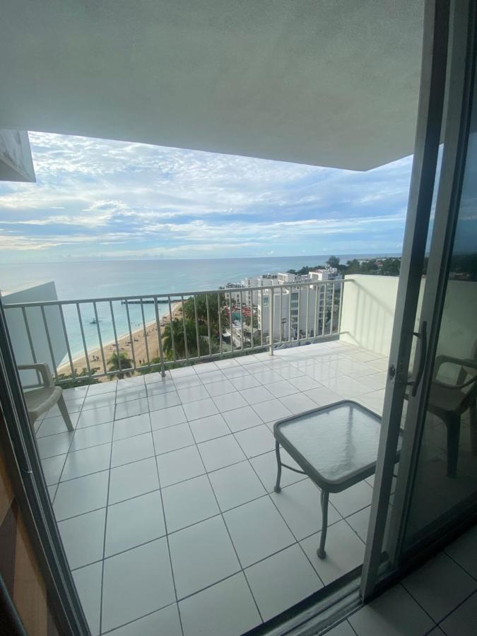 Deluxe Montego Bay Club Studio & Suites Exterior photo
